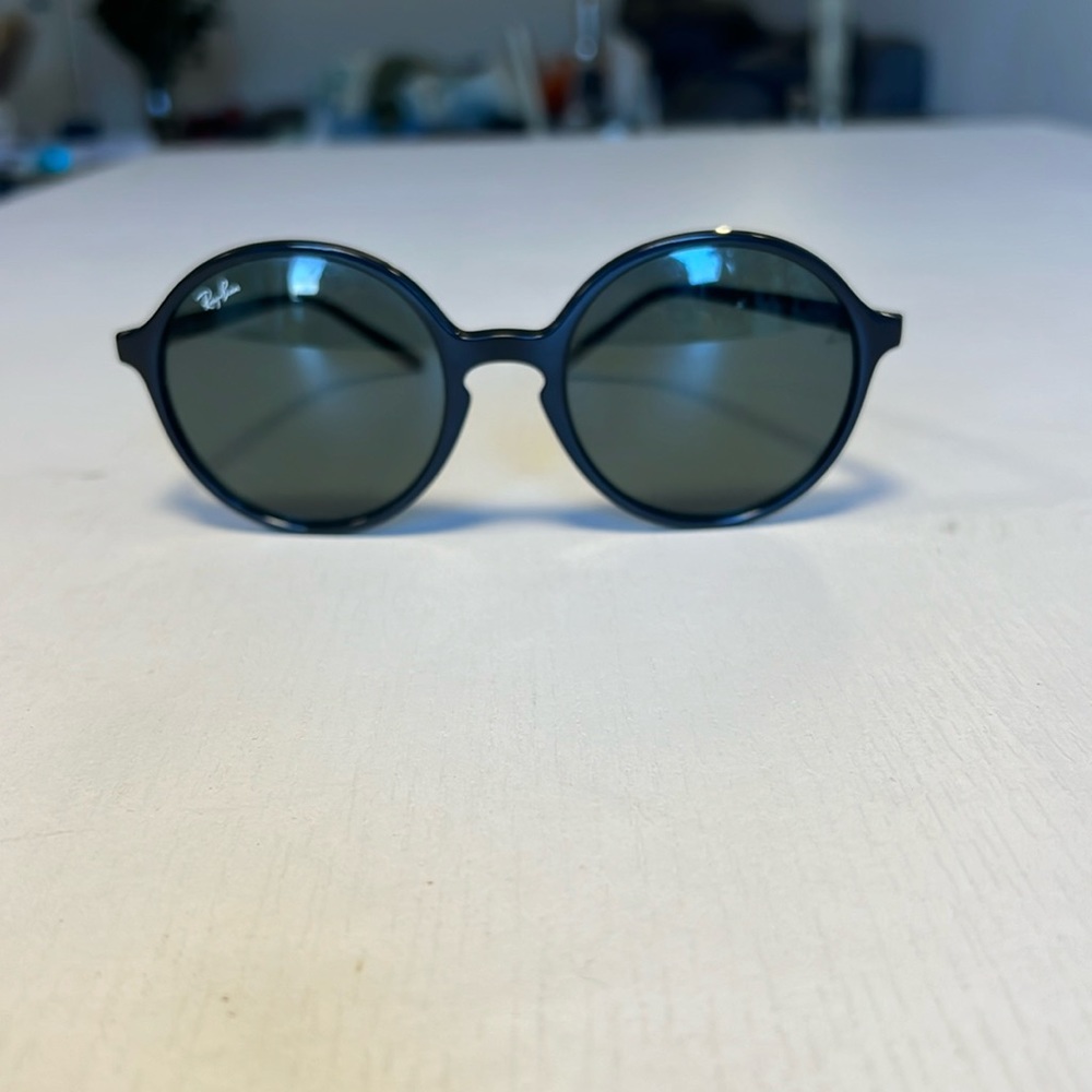 Ray bans